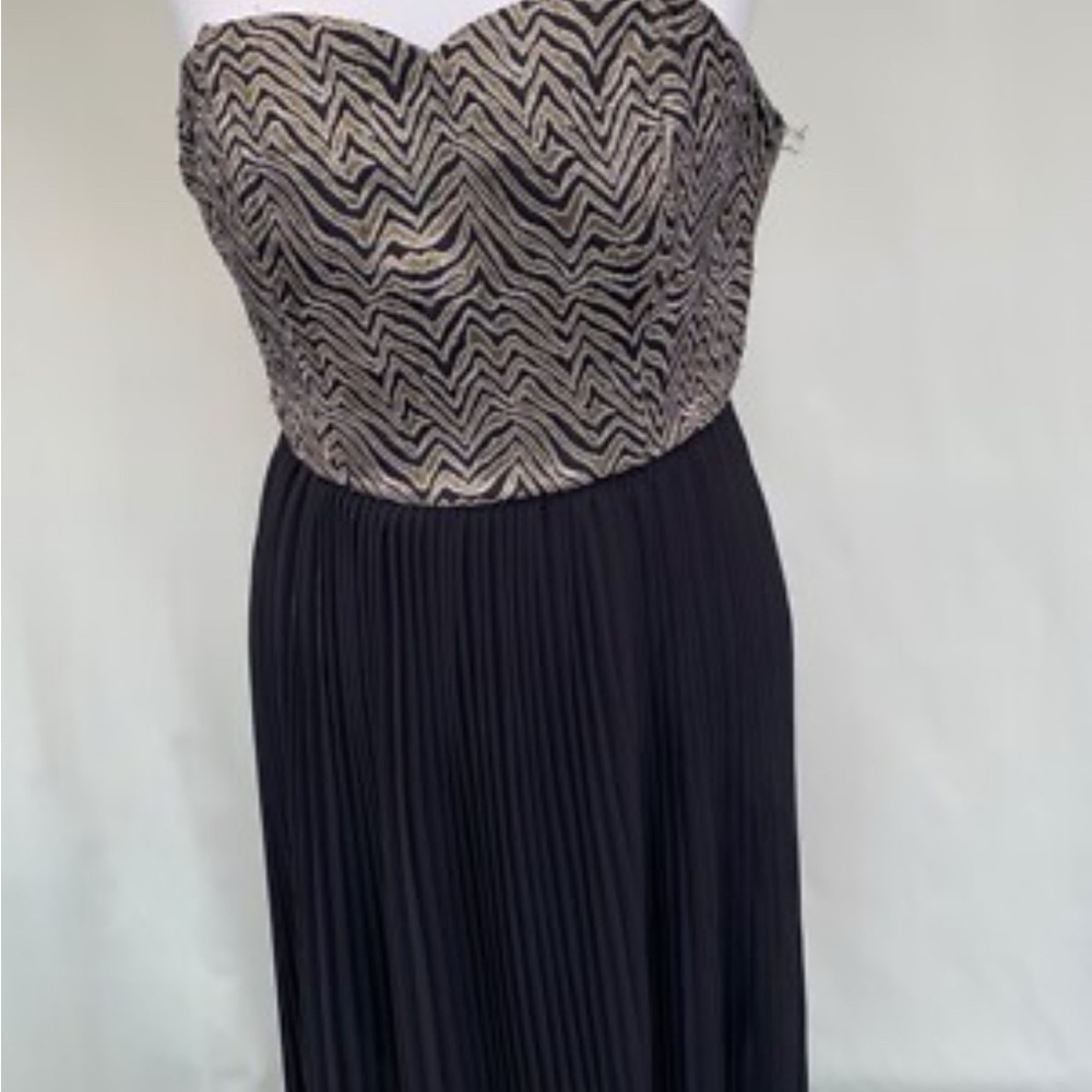 Sparkle & Fade Strapless Black and Gold Dress